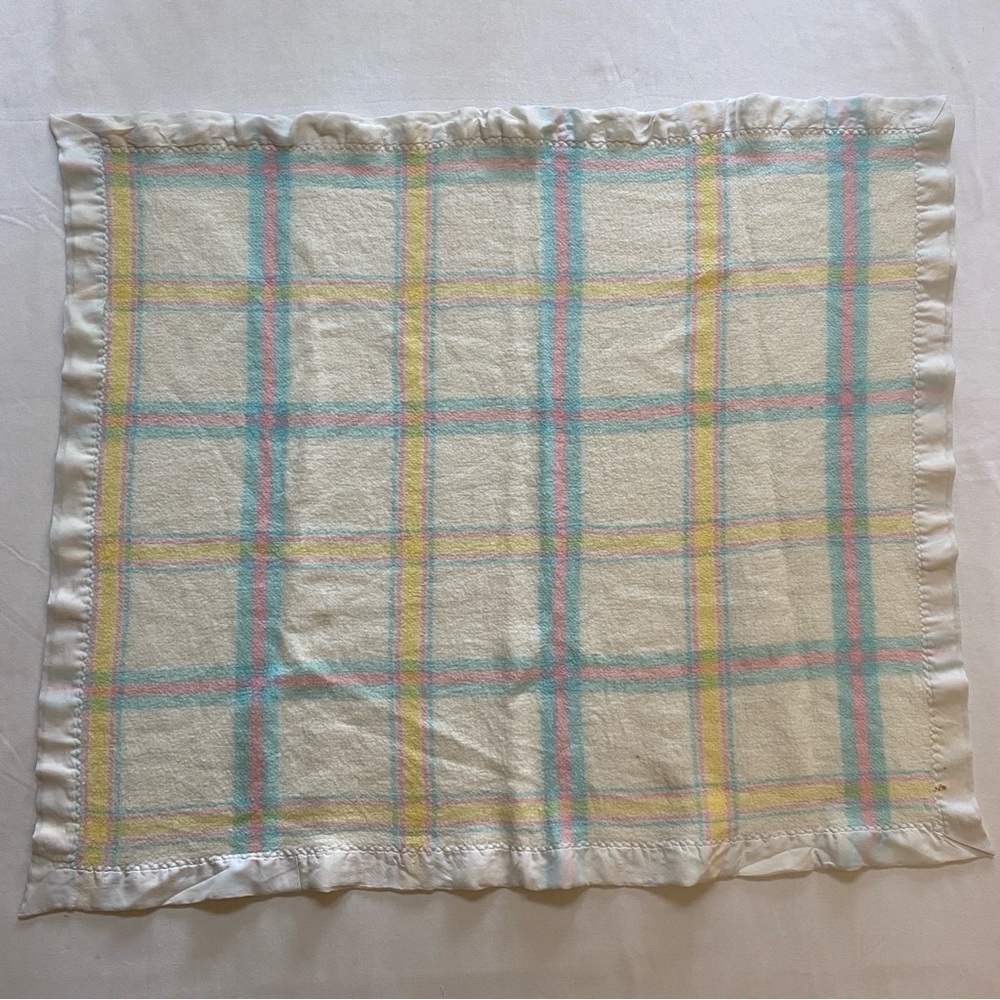 Vintage Plaid Pastel Blanket Esmond Canada